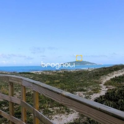 Apartamento com 87m², 2 quartos (sendo 1 suíte), 2 garagens, no bairro Campeche em Florianópolis