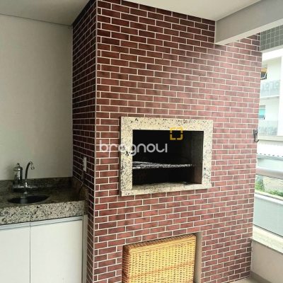 Apartamento com 87m², 2 quartos (sendo 1 suíte), 2 garagens, no bairro Campeche em Florianópolis