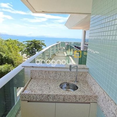 Cobertura com 316m², 4 quartos (sendo 4 suítes), 3 garagens, no bairro Cachoeira do Bom Jesus em Florianópolis