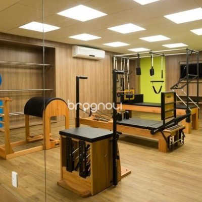 Cobertura com 316m², 4 quartos (sendo 4 suítes), 3 garagens, no bairro Cachoeira do Bom Jesus em Florianópolis