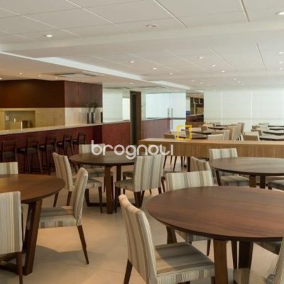 Apartamento com 128m², 3 quartos (sendo 3 suítes), 2 garagens, no bairro Cachoeira do Bom Jesus em Florianópolis