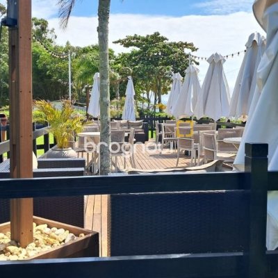 Apartamento com 128m², 3 quartos (sendo 3 suítes), 2 garagens, no bairro Cachoeira do Bom Jesus em Florianópolis
