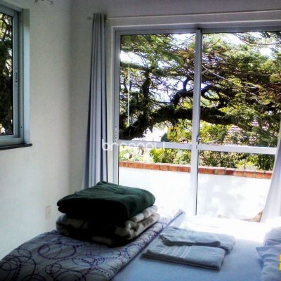 Pousada / Hotel com 301m², 7 quartos (sendo 7 suítes), 50 garagens, no bairro Barra da Lagoa em Florianópolis