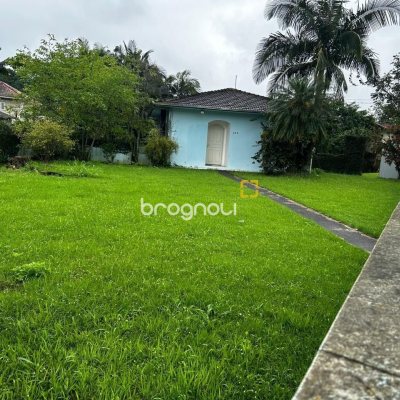Terreno com 2327m², no bairro Sul do Rio em Santo Amaro da Imperatriz