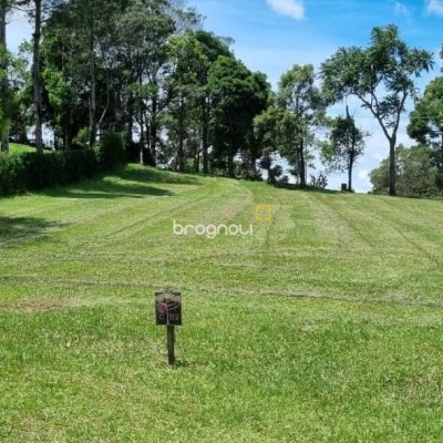Terreno com 1000m², no bairro Invernadinha em Rancho Queimado