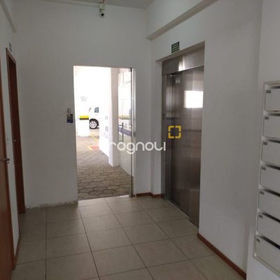 Apartamento com 72m², 2 quartos, 1 garagem, no bairro Real Parque em São José