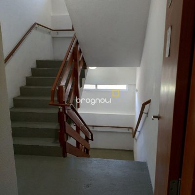 Apartamento com 72m², 2 quartos, 1 garagem, no bairro Real Parque em São José