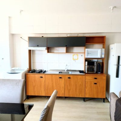 Apartamento com 72m², 2 quartos, 1 garagem, no bairro Real Parque em São José