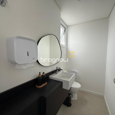 Studio com 40m², 1 quarto, 1 garagem, no bairro Centro em Florianópolis