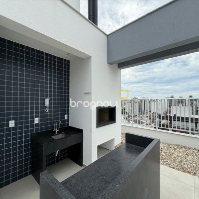 Studio com 58m², 1 quarto, 1 garagem, no bairro Centro em Florianópolis