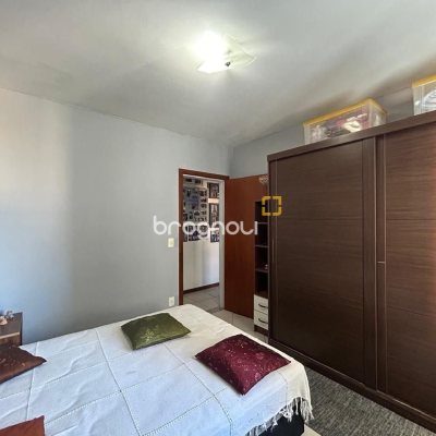 Apartamento com 138m², 4 quartos (sendo 1 suíte), 1 garagem, no bairro Kobrasol em São José
