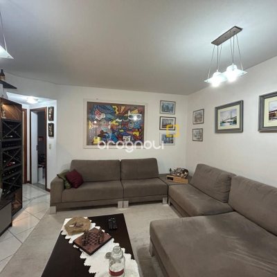 Apartamento com 138m², 4 quartos (sendo 1 suíte), 1 garagem, no bairro Kobrasol em São José