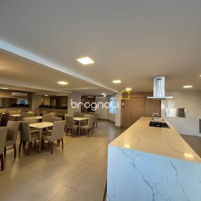 Apartamento com 138m², 4 quartos (sendo 1 suíte), 1 garagem, no bairro Kobrasol em São José