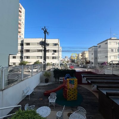 Apartamento com 138m², 4 quartos (sendo 1 suíte), 1 garagem, no bairro Kobrasol em São José