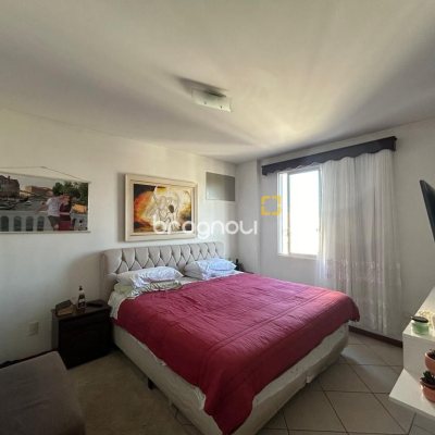 Apartamento com 138m², 4 quartos (sendo 1 suíte), 1 garagem, no bairro Kobrasol em São José