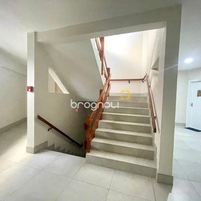 Apartamento com 118m², 3 quartos (sendo 1 suíte), 2 garagens, no bairro Ingleses em Florianópolis