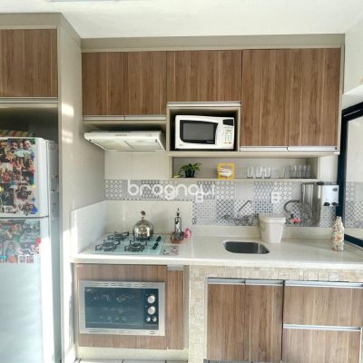 Apartamento com 118m², 3 quartos (sendo 1 suíte), 2 garagens, no bairro Ingleses em Florianópolis