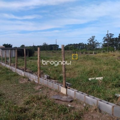 Terreno com 1158m², no bairro Campo Duna em Imbituba