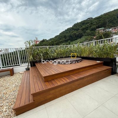 Apartamento com 55m², 1 quarto, 1 garagem, no bairro Centro em Florianópolis