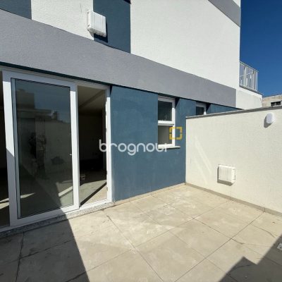 Apartamento com 55m², 1 quarto, 1 garagem, no bairro Centro em Florianópolis