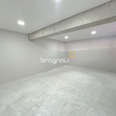 Casa de Condomínio com 492m², 5 quartos (sendo 5 suítes), 4 garagens, no bairro Campeche em Florianópolis