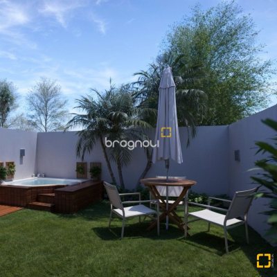 Casa com 100m², 3 quartos (sendo 1 suíte), 2 garagens, no bairro Cachoeira do Bom Jesus em Florianópolis