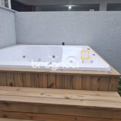 Casa com 100m², 3 quartos (sendo 1 suíte), 2 garagens, no bairro Cachoeira do Bom Jesus em Florianópolis