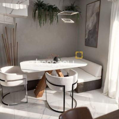 Casa com 100m², 3 quartos (sendo 1 suíte), 2 garagens, no bairro Cachoeira do Bom Jesus em Florianópolis