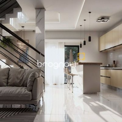 Casa com 100m², 3 quartos (sendo 1 suíte), 2 garagens, no bairro Cachoeira do Bom Jesus em Florianópolis