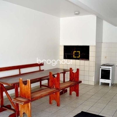 Apartamento com 59m², 2 quartos (sendo 1 suíte), 1 garagem, no bairro Saco dos Limões em Florianópolis
