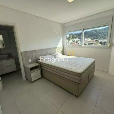 Apartamento com 127m², 3 quartos (sendo 1 suíte), 2 garagens, no bairro Ingleses em Florianópolis