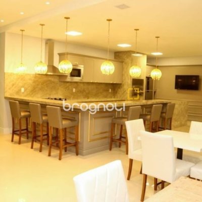 Apartamento com 124m², 3 quartos (sendo 1 suíte), 1 garagem, no bairro Centro em Palhoça