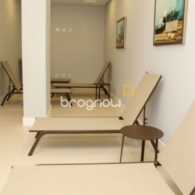 Apartamento com 124m², 3 quartos (sendo 1 suíte), 1 garagem, no bairro Centro em Palhoça