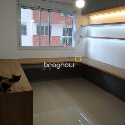 Apartamento com 124m², 3 quartos (sendo 1 suíte), 1 garagem, no bairro Centro em Palhoça