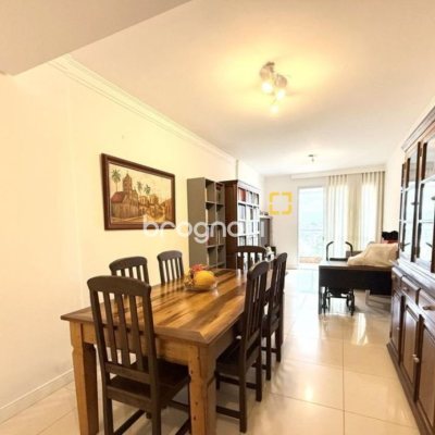 Apartamento com 124m², 3 quartos (sendo 1 suíte), 1 garagem, no bairro Centro em Palhoça