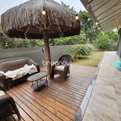 Apartamento com 71m², 2 quartos (sendo 1 suíte), 2 garagens, no bairro Ribeirão da Ilha em Florianópolis