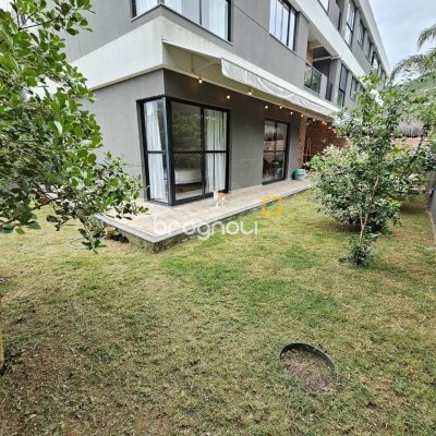 Apartamento com 71m², 2 quartos (sendo 1 suíte), 2 garagens, no bairro Ribeirão da Ilha em Florianópolis