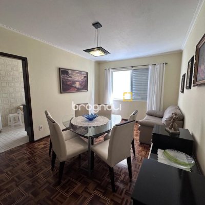 Apartamento com 114m², 2 quartos (sendo 1 suíte), 1 garagem, no bairro Centro em Balneário Camboriú