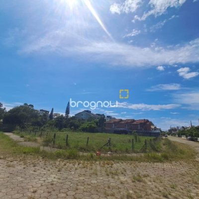 Terreno com 1340m², no bairro Ingleses em Florianópolis