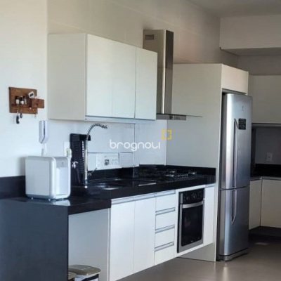 Cobertura com 151m², 2 quartos (sendo 2 suítes), 2 garagens, no bairro Campeche em Florianópolis