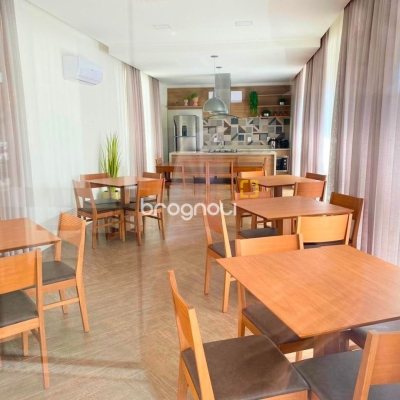 Cobertura com 151m², 2 quartos (sendo 2 suítes), 2 garagens, no bairro Campeche em Florianópolis