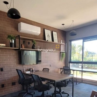Cobertura com 151m², 2 quartos (sendo 2 suítes), 2 garagens, no bairro Campeche em Florianópolis