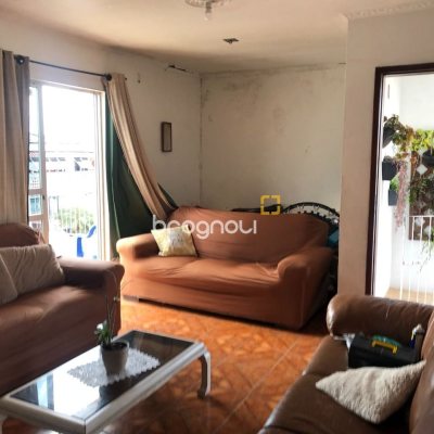 Casa com 259m², 6 quartos (sendo 2 suítes), 5 garagens, no bairro Barreiros em São José