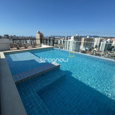 Apartamento com 81m², 2 quartos (sendo 1 suíte), 1 garagem, no bairro Kobrasol em São José
