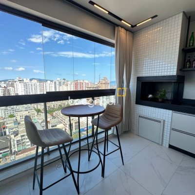 Apartamento com 81m², 2 quartos (sendo 1 suíte), 1 garagem, no bairro Kobrasol em São José