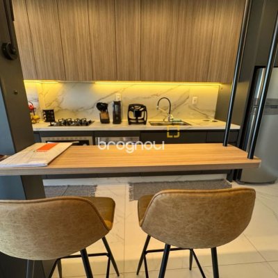 Apartamento com 81m², 2 quartos (sendo 1 suíte), 1 garagem, no bairro Kobrasol em São José