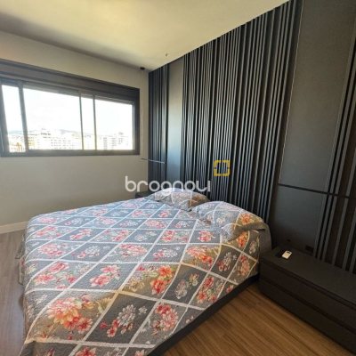 Apartamento com 81m², 2 quartos (sendo 1 suíte), 1 garagem, no bairro Kobrasol em São José