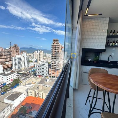 Apartamento com 81m², 2 quartos (sendo 1 suíte), 1 garagem, no bairro Kobrasol em São José