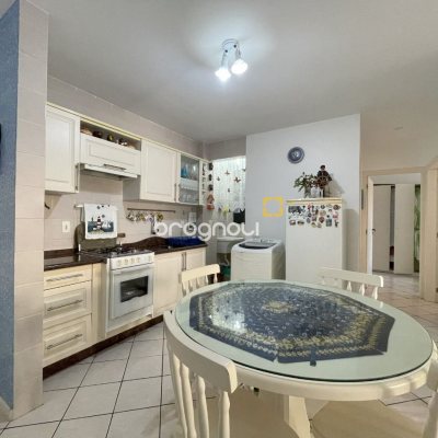 Apartamento com 65m², 2 quartos (sendo 1 suíte), 1 garagem, no bairro Ingleses em Florianópolis