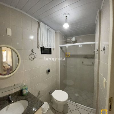 Apartamento com 65m², 2 quartos (sendo 1 suíte), 1 garagem, no bairro Ingleses em Florianópolis